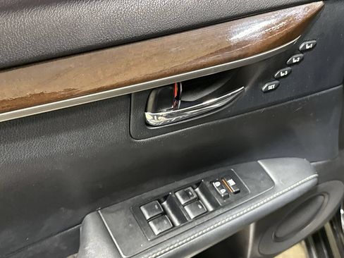 Used 2015 Lexus ES 350 w/ Luxury Package FWD image 22