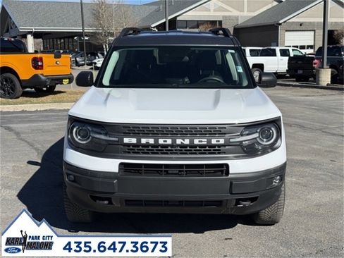 Used 2021 Ford Bronco Sport Badlands image 2