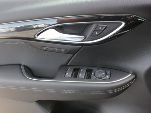 New 2025 Buick Envision Preferred image 18