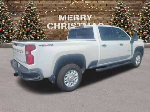 Used 2022 Chevrolet Silverado 2500 LTZ w/ LTZ Convenience Package image 6