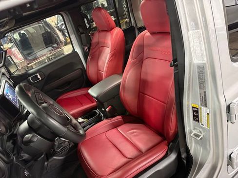 Used 2024 Jeep Wrangler Rubicon 392 image 13