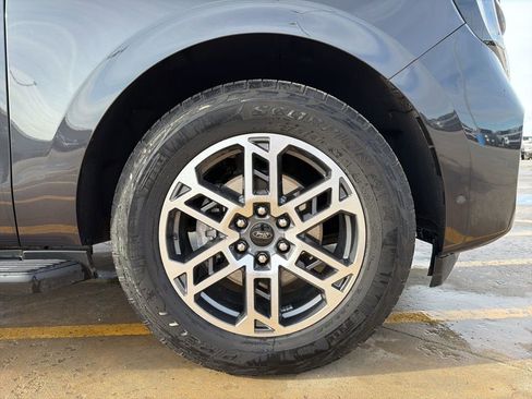 Used 2025 Ford Expedition Max Active image 38