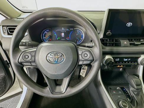Certified 2025 Toyota RAV4 LE AWD/4WD image 11