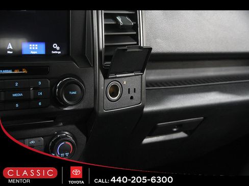 Used 2018 Ford F150 XLT w/ Equipment Group 302A Luxury AWD/4WD image 17
