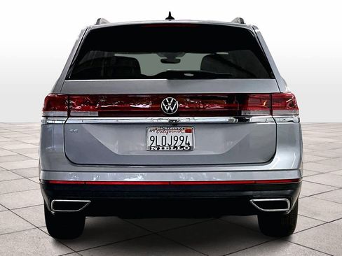 Used 2024 Volkswagen Atlas SE image 7