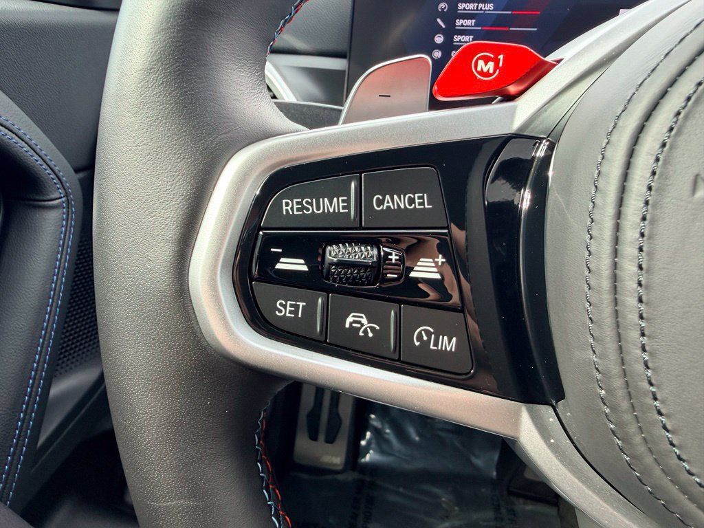 Used 2025 BMW M2 w/ Lighting Package RWD image 30