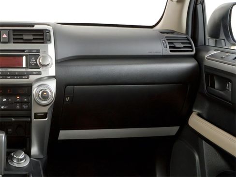 Used 2010 Toyota 4Runner SR5 AWD/4WD image 12