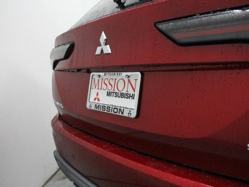 New 2025 Mitsubishi Outlander SEL image 4