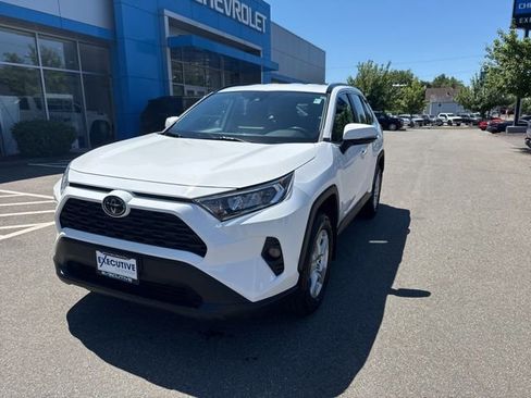 Used 2020 Toyota RAV4 XLE w/ All Weather Liner Package AWD/4WD image 2