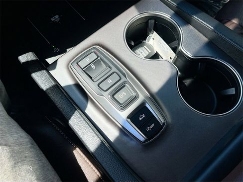 Used 2025 Honda Ridgeline RTL image 17