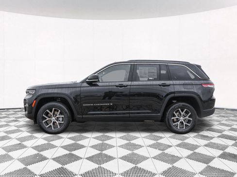 New 2025 Jeep Grand Cherokee Limited image 5
