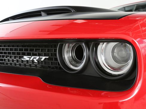 Used 2018 Dodge Challenger SRT Demon RWD image 9