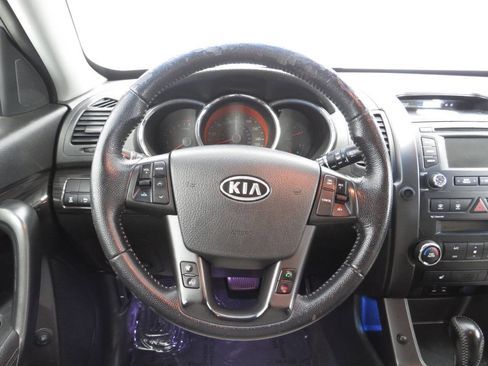 Used 2013 Kia Sorento SX AWD/4WD image 15
