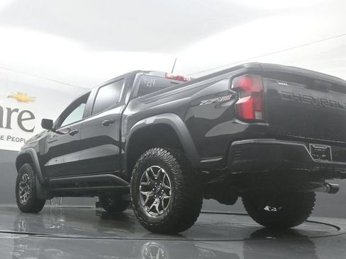 New 2026 Chevrolet Colorado ZR2 w/ Off-Road Front Bumper Package AWD/4WD image 5