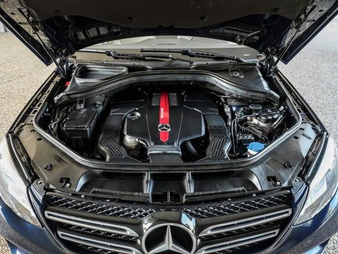 Used 2017 Mercedes-Benz GLE 43 AMG 4MATIC w/ Premium 2 Package image 57