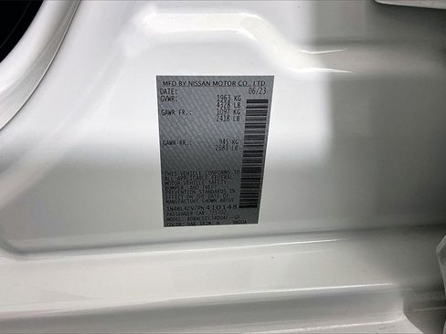 Used 2023 Nissan Altima 2.5 SR w/ SR Premium Package image 18