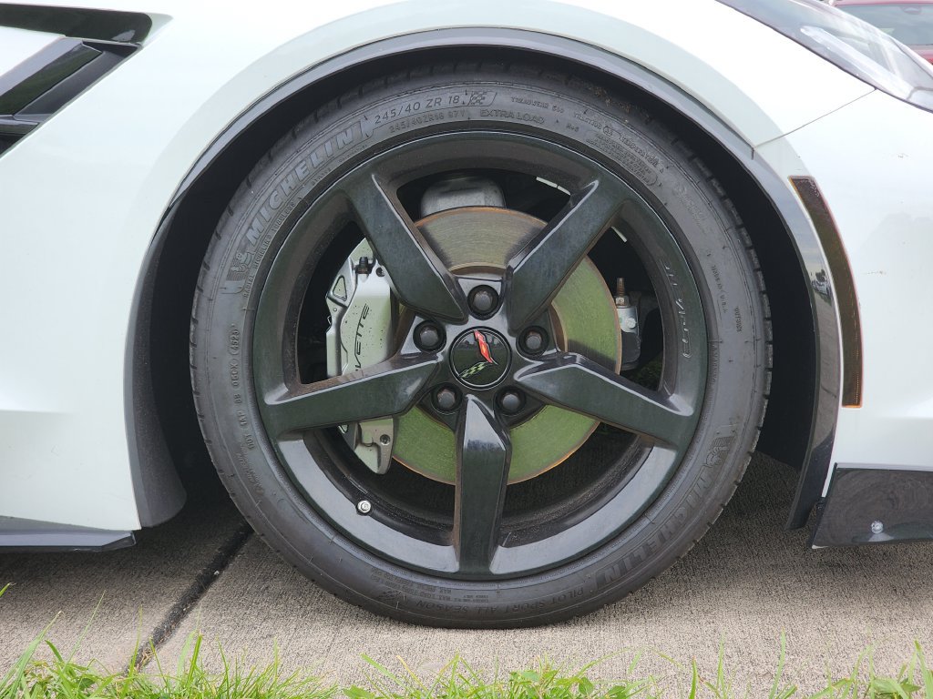 Used 2015 Chevrolet Corvette Stingray Coupe RWD image 11