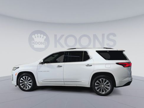 Used 2023 Chevrolet Traverse Premier AWD/4WD image 7