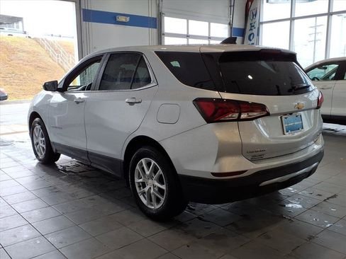 Used 2022 Chevrolet Equinox LT image 6