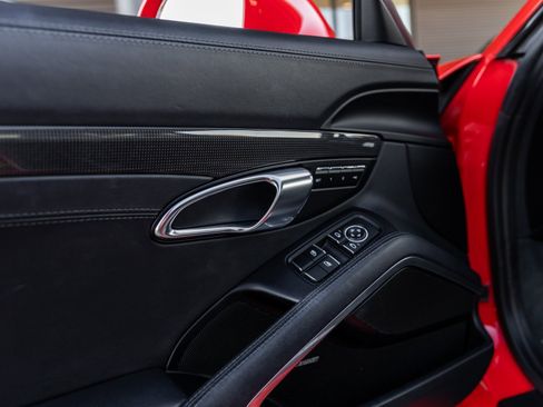 Used 2018 Porsche 911 Turbo image 26