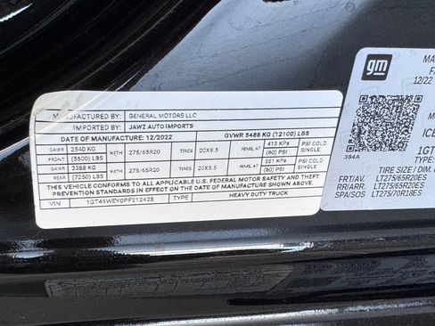 Certified 2023 GMC Sierra 3500 Denali w/ Denali Black Diamond Edition AWD/4WD image 11