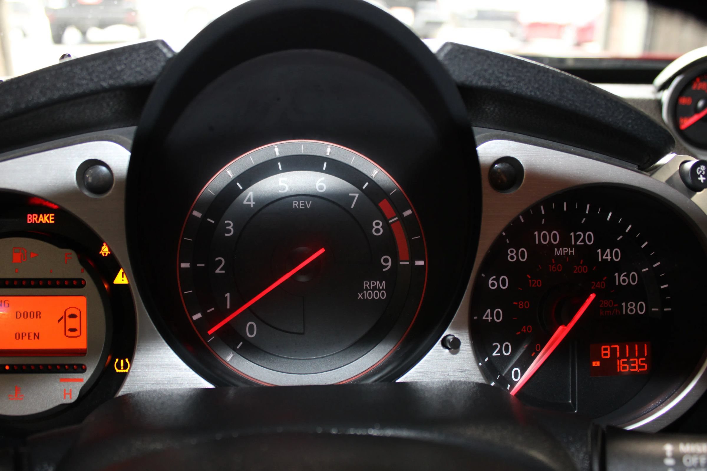 Used 2012 Nissan 370Z Coupe RWD image 14