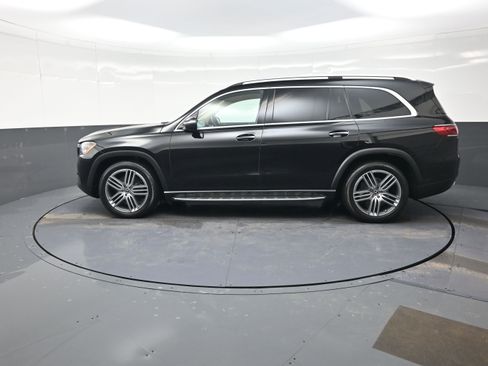 Used 2021 Mercedes-Benz GLS 450 4MATIC image 6