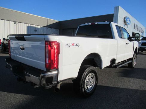 Used 2023 Ford F250 XL w/ XL Chrome Package image 5