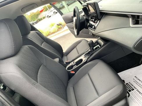 Used 2024 Toyota Corolla LE FWD image 14
