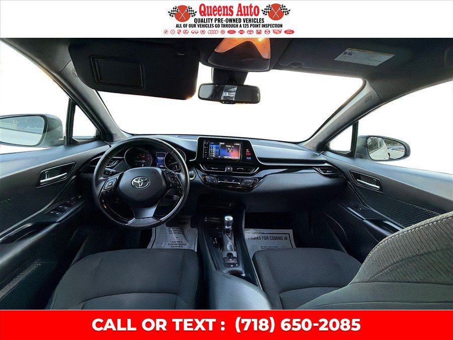 Used 2018 Toyota C-HR XLE FWD image 25
