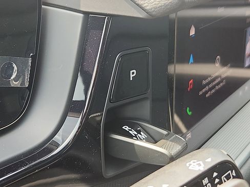 New 2026 Porsche Cayenne image 14