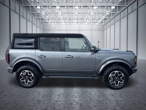 Used 2023 Ford Bronco Outer Banks AWD/4WD image 6