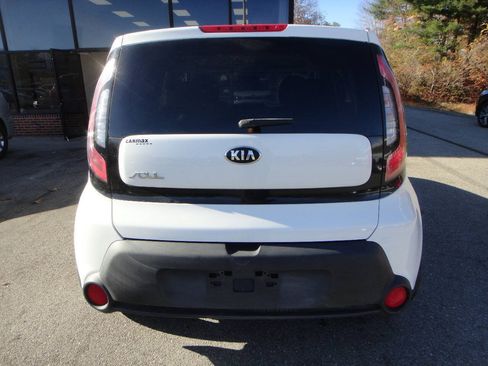 Used 2015 Kia Soul FWD image 5