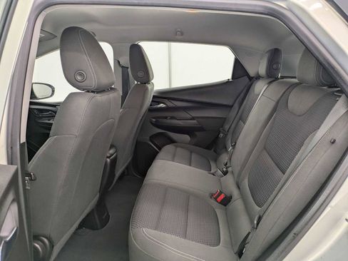 Used 2022 Chevrolet Bolt LT image 18