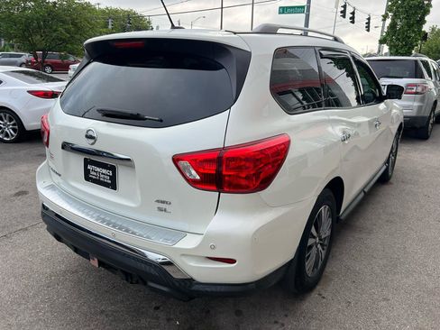 Used 2017 Nissan Pathfinder SL w/ SL Premium Package AWD/4WD image 7
