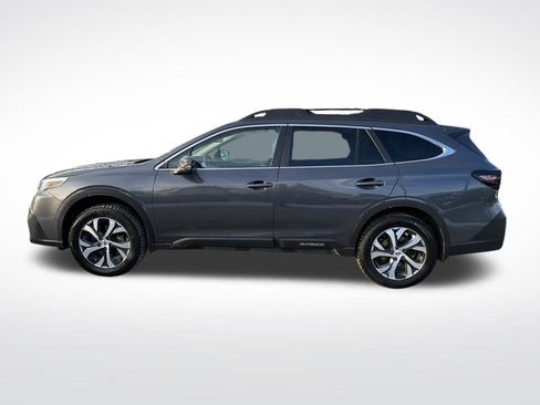 Used 2022 Subaru Outback Limited image 12