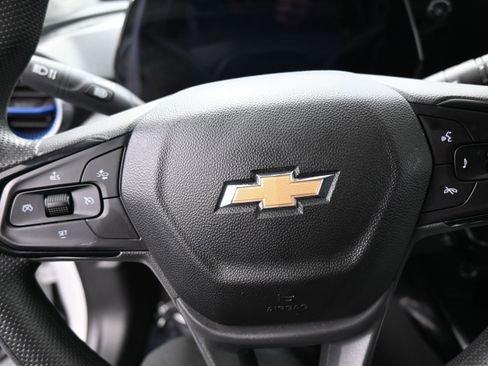 Certified 2025 Chevrolet Trax LT image 16