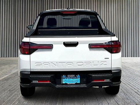 New 2025 Hyundai Santa Cruz SE image 4