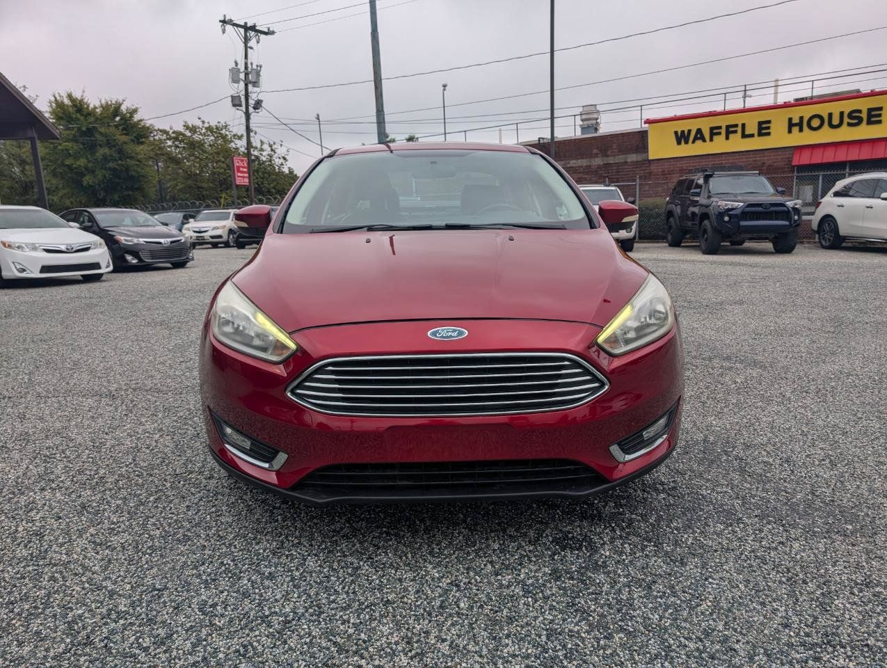 Used 2015 Ford Focus Titanium FWD image 2