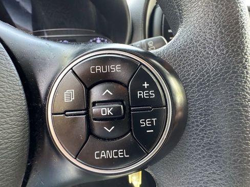 Used 2022 Kia Soul LX w/ Technology Package image 28