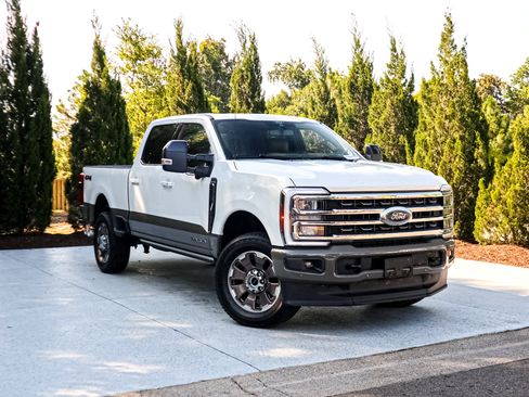 Used 2026 Ford F350 King Ranch AWD/4WD image 2