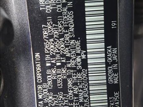 Used 2010 Toyota 4Runner SR5 image 22