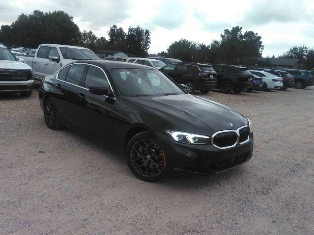 Used 2026 BMW 330i xDrive Sedan AWD/4WD image 1