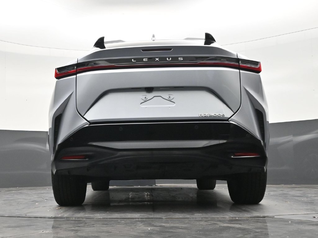 Used 2024 Lexus RZ 300e Premium FWD image 20