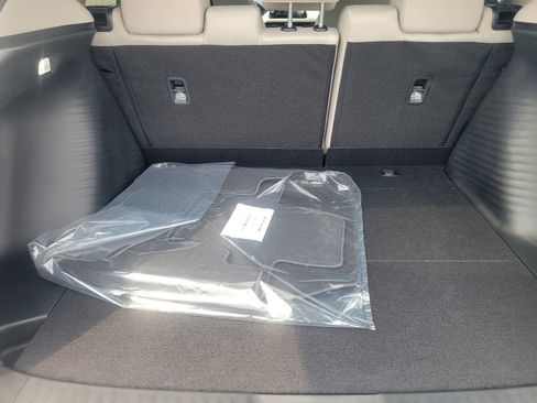 New 2026 Honda HR-V LX image 32