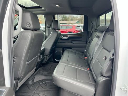 Used 2022 Chevrolet Silverado 1500 RST w/ Redline Edition image 26