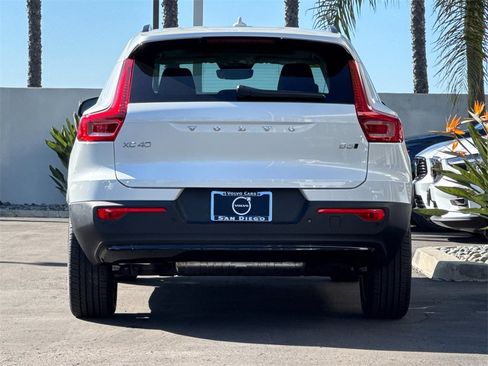 New 2026 Volvo XC40 B5 Plus w/ Protection Package Premier image 4