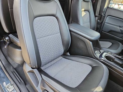 Used 2019 Chevrolet Colorado Z71 image 22