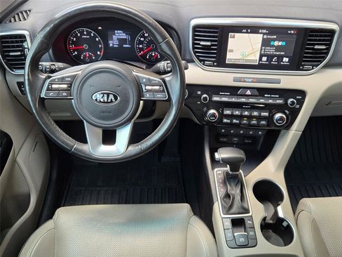 Used 2020 Kia Sportage EX w/ EX Technology Package FWD image 14