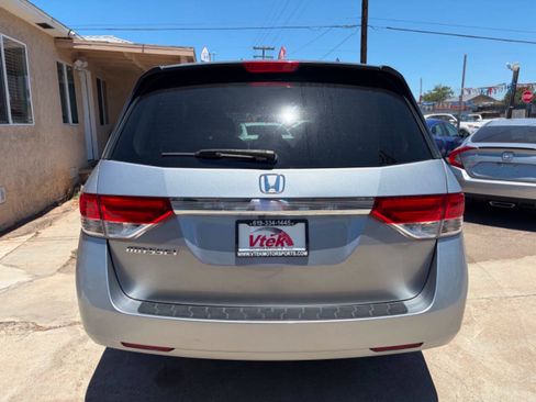 Used 2016 Honda Odyssey EX image 5